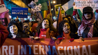 'Underpaid, Underappreciated': Teachers Whose Schools Shut Down For the Women's Strike Respond to Criticism